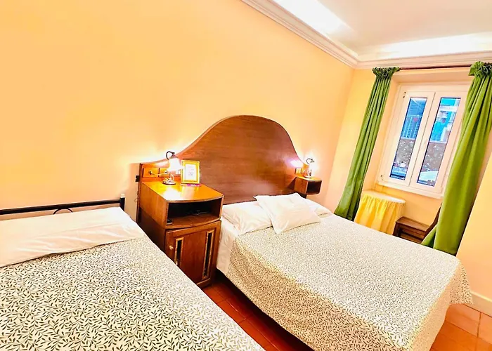 Otel 4 Coronati