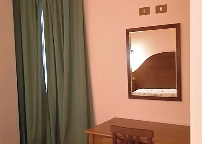 4 Coronati Otel